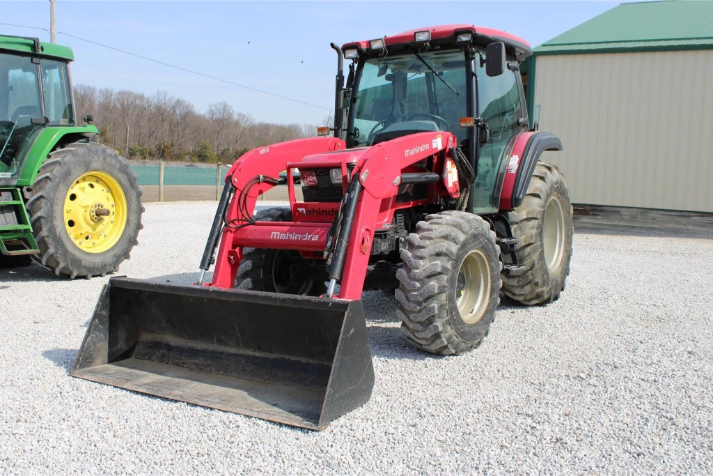 2016 Mahindra 6075 Tractor