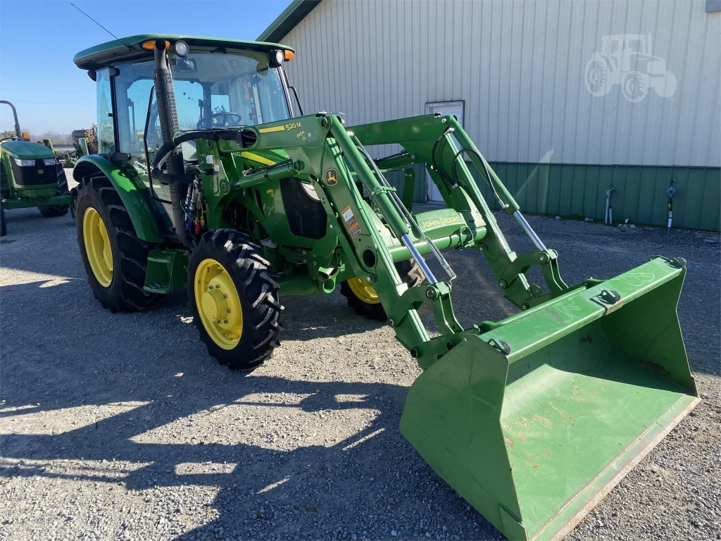 2018 John Deere 5075E