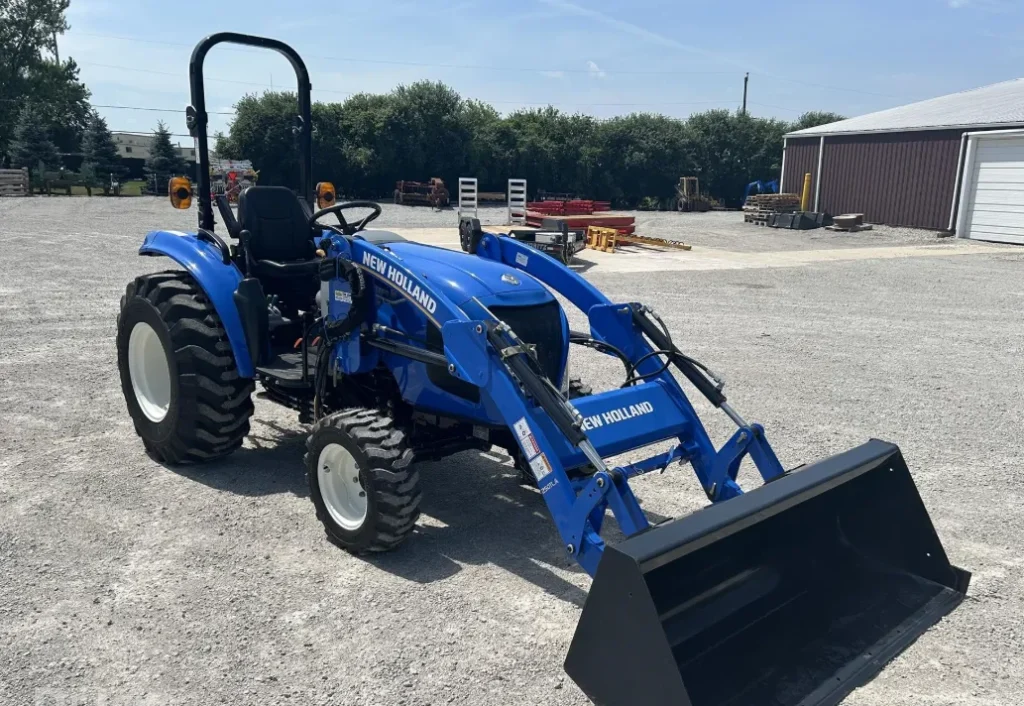 2023 New Holland Boomer 35